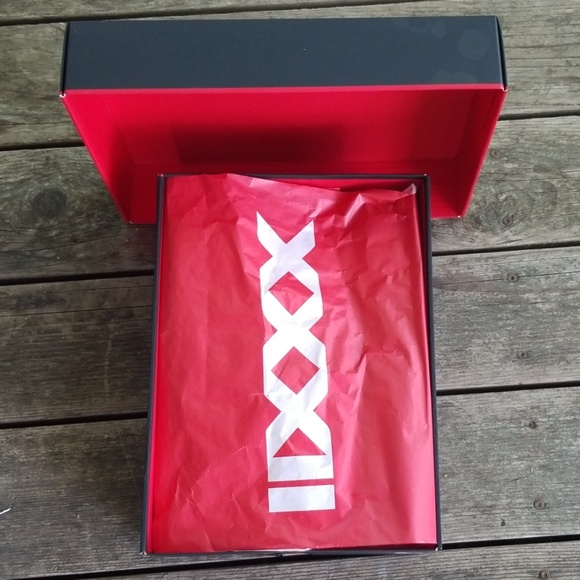 ⬇️Air Jordan XXX|| Low  Basketball Shoes size 9.5 - Picture 7 of 8